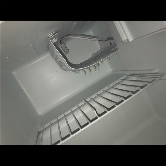 Mini Frigde. - Picture 3 of 3